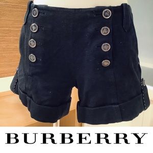 ✨Burberry✨ Military Style Black Shorts